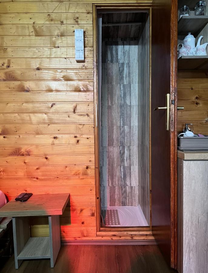 Вилла Kuca I Splav Na Reci Savi Белград Экстерьер фото